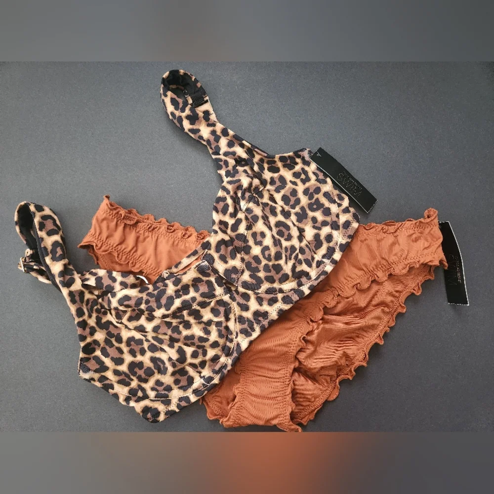 38C/L VS Swim Full Coverage Bikini Top Ruffle Cheeky Bikini Set Leopard